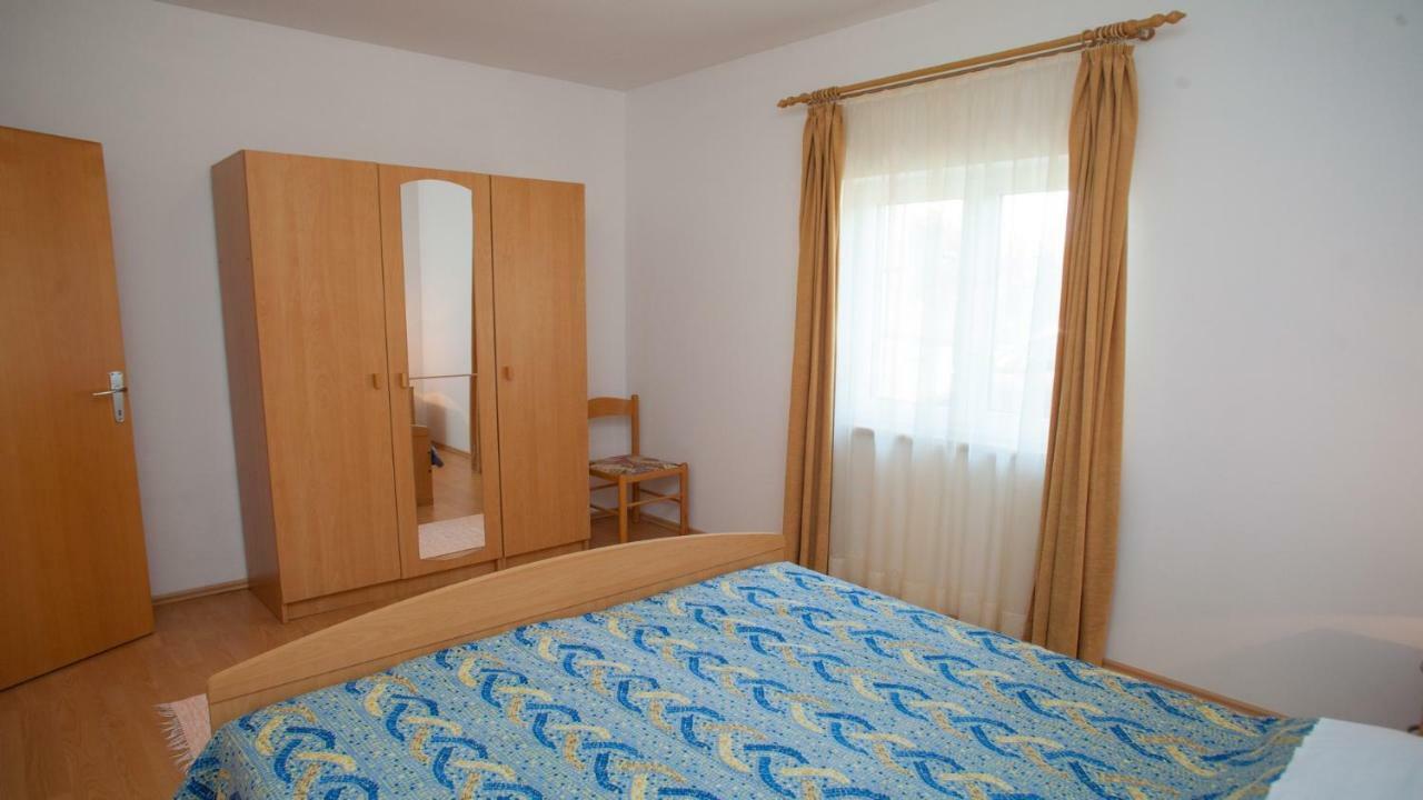 Apartments Basaca 帕格 外观 照片